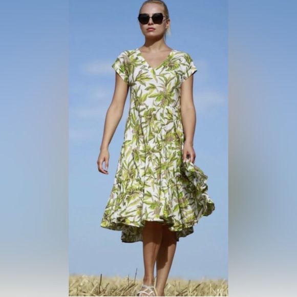 dress addict Dresses & Skirts - Dress Addict Lili Dress